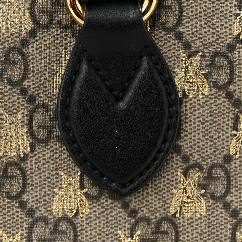 Gucci Soft Gg Supreme Bees Small