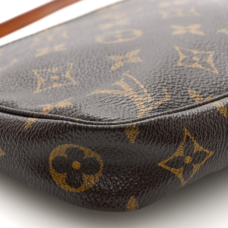 Louis Vuitton Pochette Accessories
