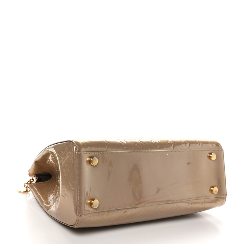 Louis Vuitton Vernis Brea Gm Beige
