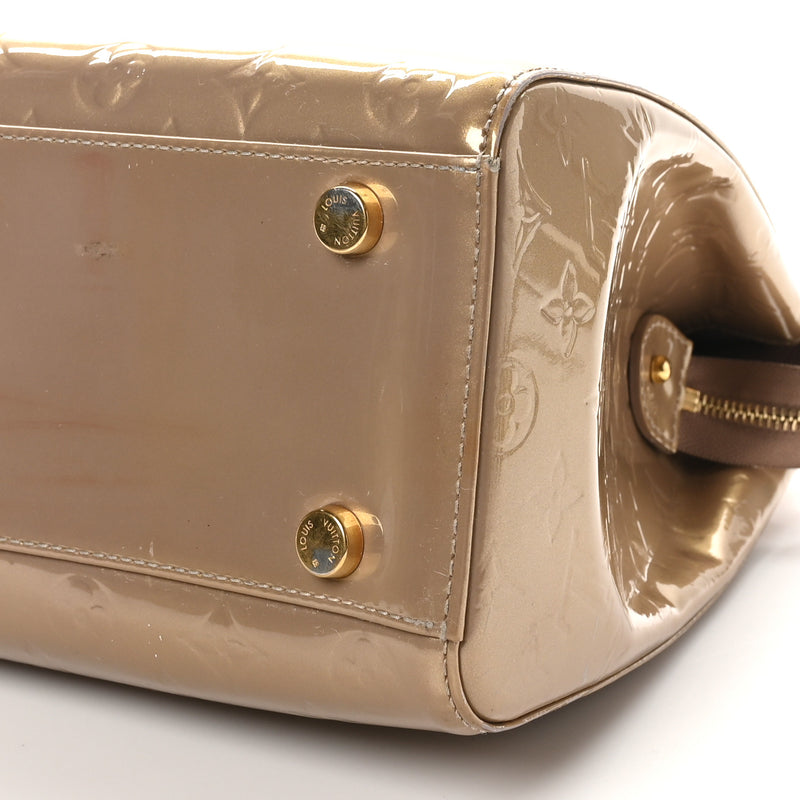 Louis Vuitton Vernis Brea Gm Beige