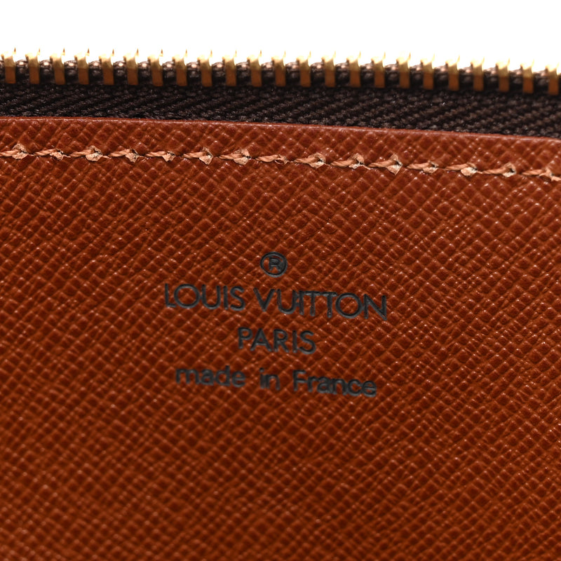 Louis Vuitton Papillon 26