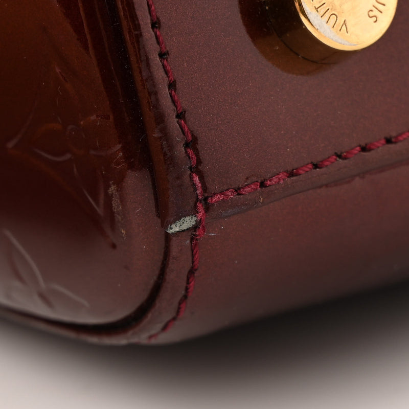 Louis Vuitton Vernis Brea Mm Rouge