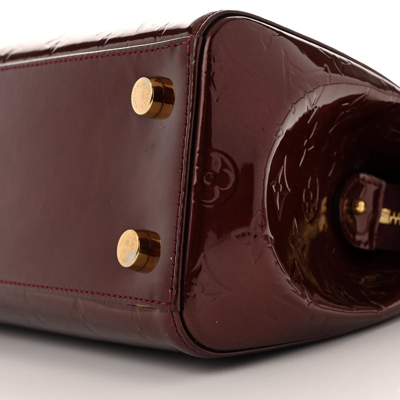 Louis Vuitton Vernis Brea Mm Rouge