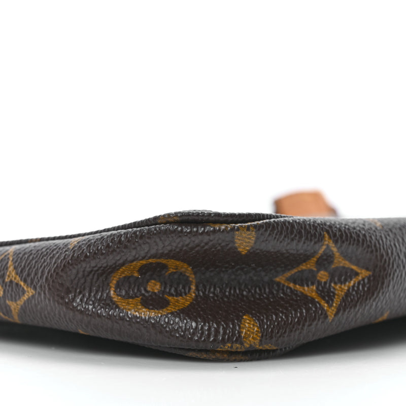 Louis Vuitton Pochette Accessories