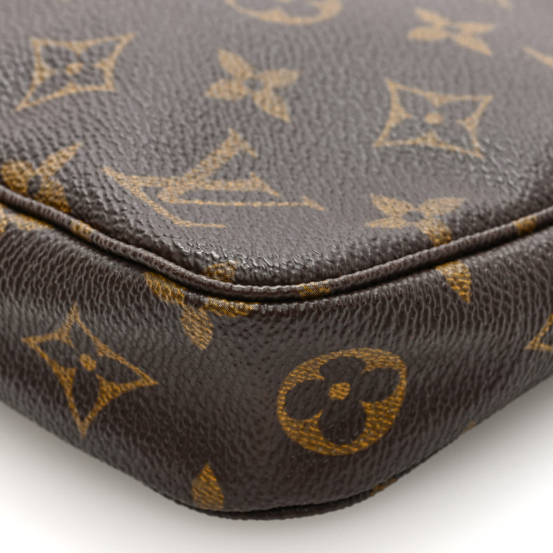 Louis Vuitton Pochette Accessories