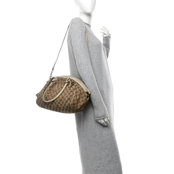 Gucci Medium Sukey Boston Bag Off White