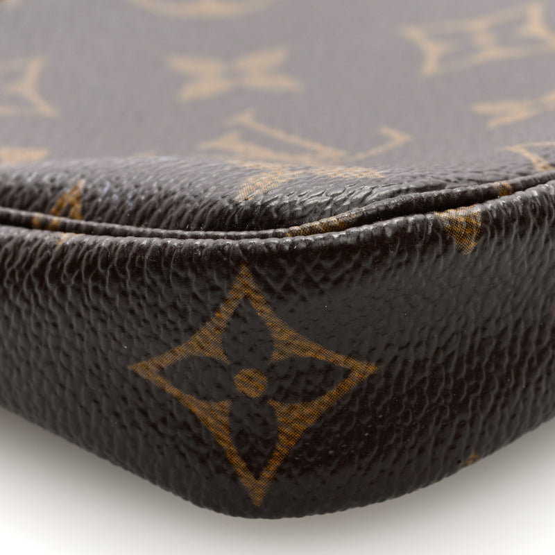 Louis Vuitton Mini Pochette Accessories