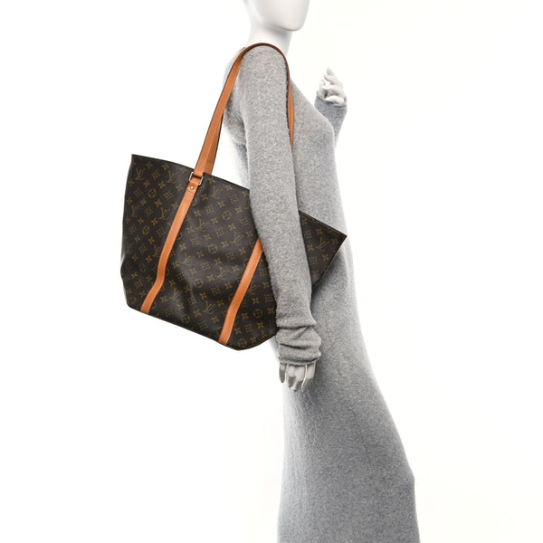 Louis Vuitton Sac Shopping Tote