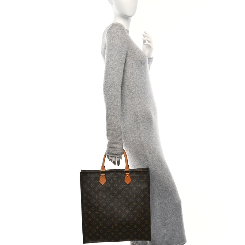 Louis Vuitton Sac Plat