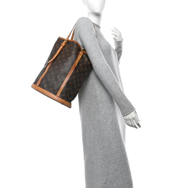 Louis Vuitton Bucket 27