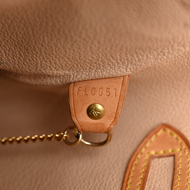 Louis Vuitton Bucket 27