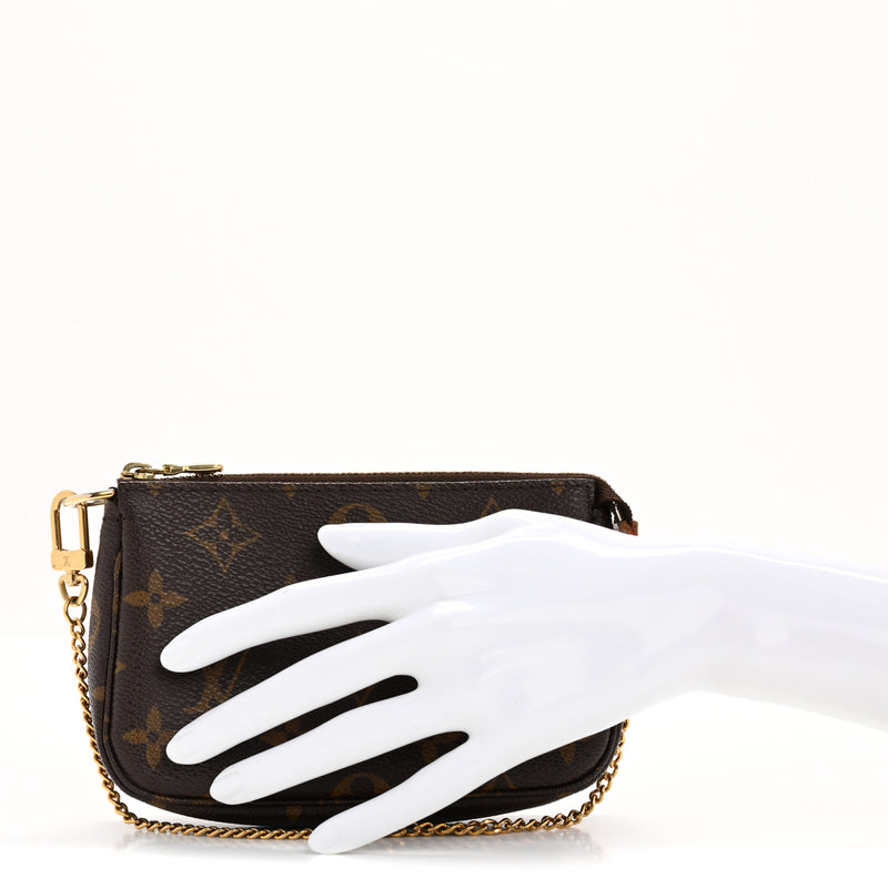 Louis Vuitton Mini Pochette Accessories