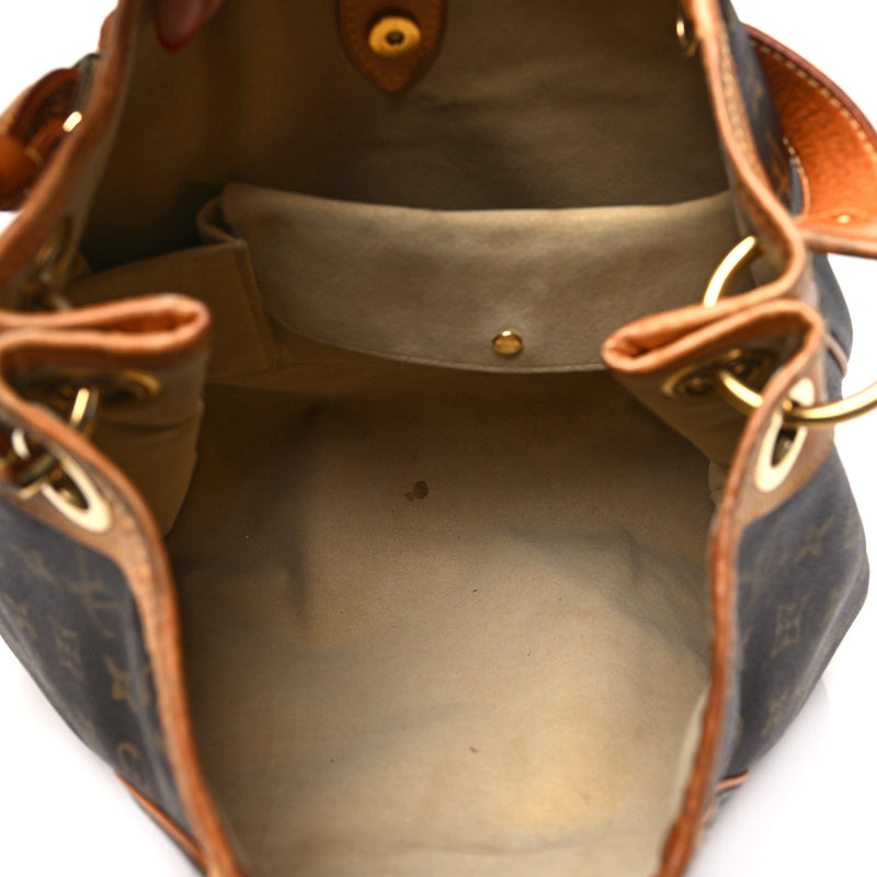 Louis Vuitton Galliera Pm