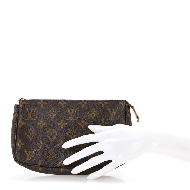 Louis Vuitton Pochette Accessories