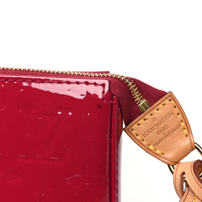 Louis Vuitton Vernis Pochette