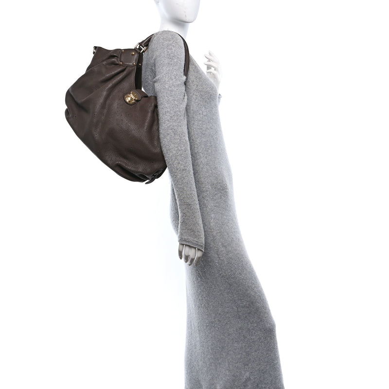 Louis Vuitton Mahina L Taupe