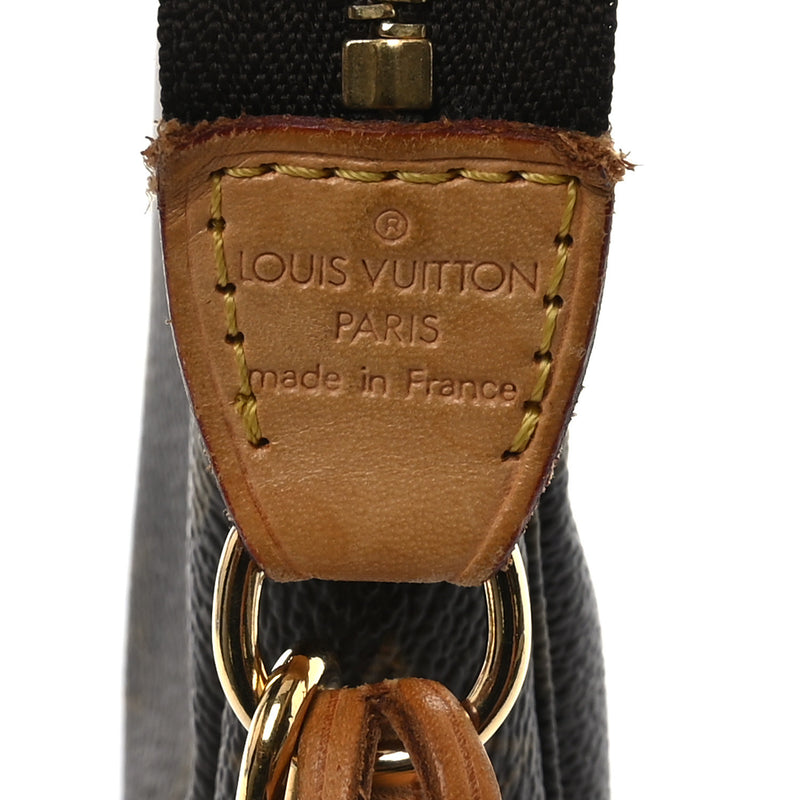 Louis Vuitton Pochette Accessories