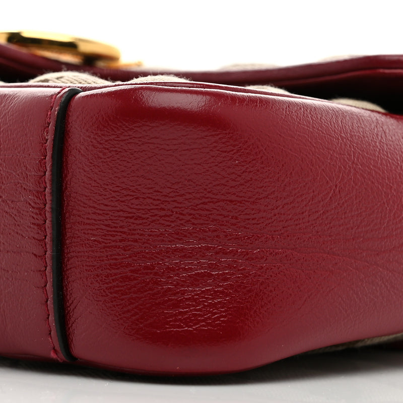 Gucci Azalea Calfskin Matelasse Diagonal