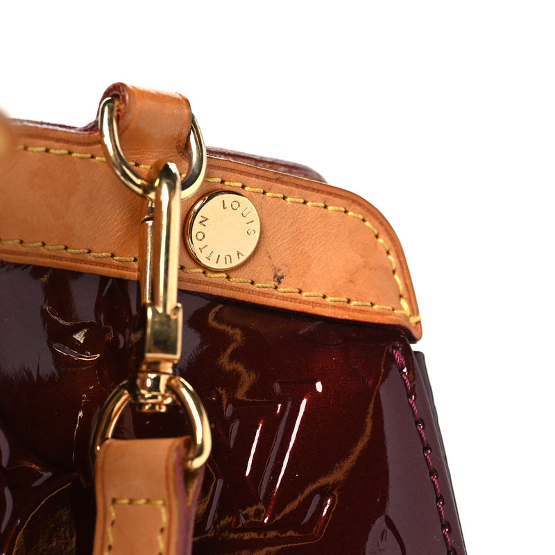 Louis Vuitton Vernis Brea Mm Rouge