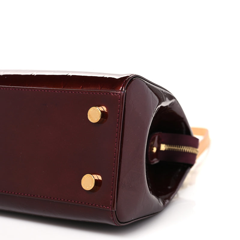 Louis Vuitton Vernis Brea Mm Rouge