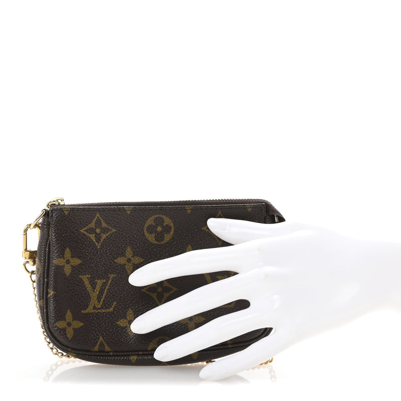Louis Vuitton Mini Pochette Accessories