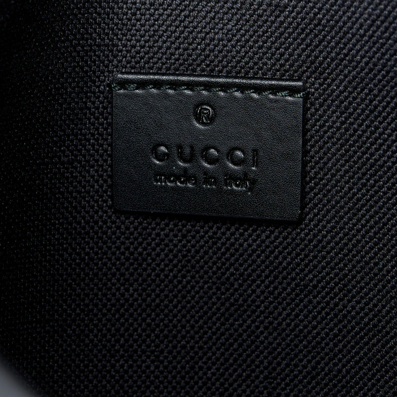 Gucci Gg Supreme Web Medium Messenger