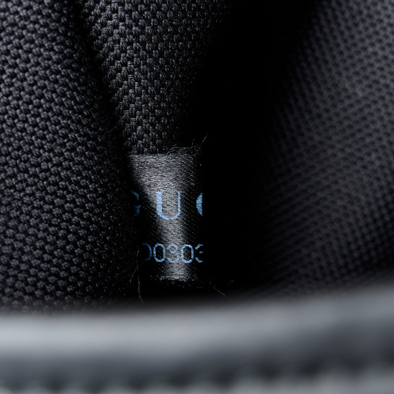 Gucci Gg Supreme Web Medium Messenger