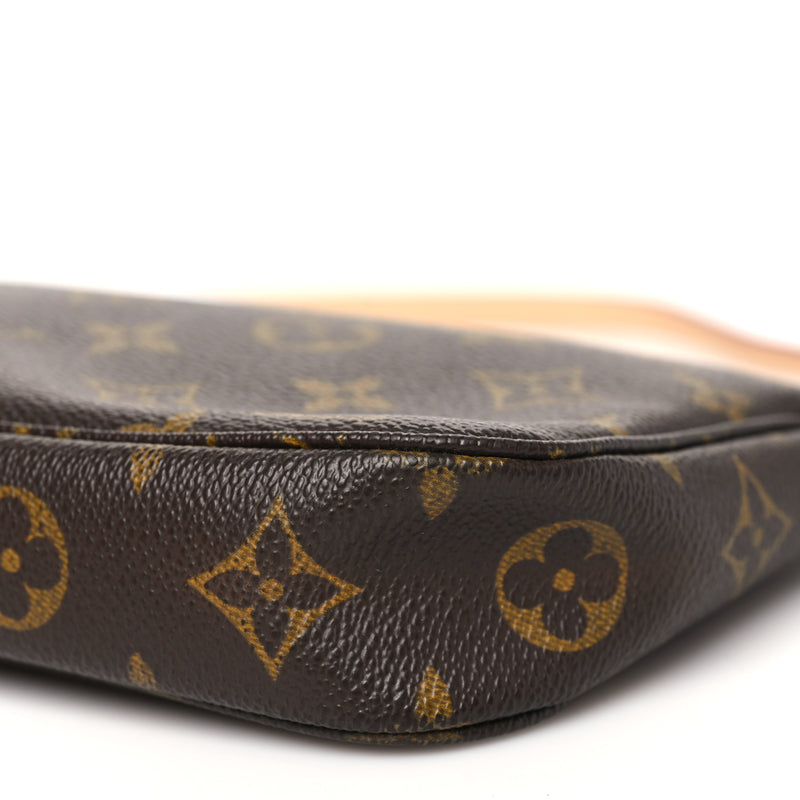 Louis Vuitton Pochette Accessories