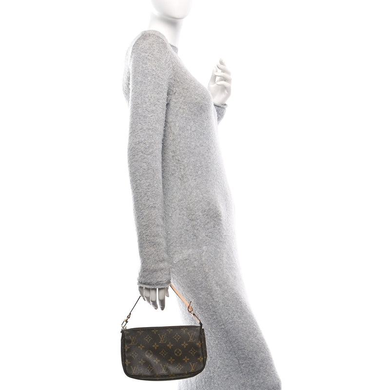 Louis Vuitton Pochette Accessories