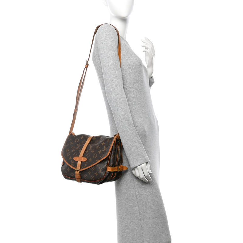 Louis Vuitton Saumur 30