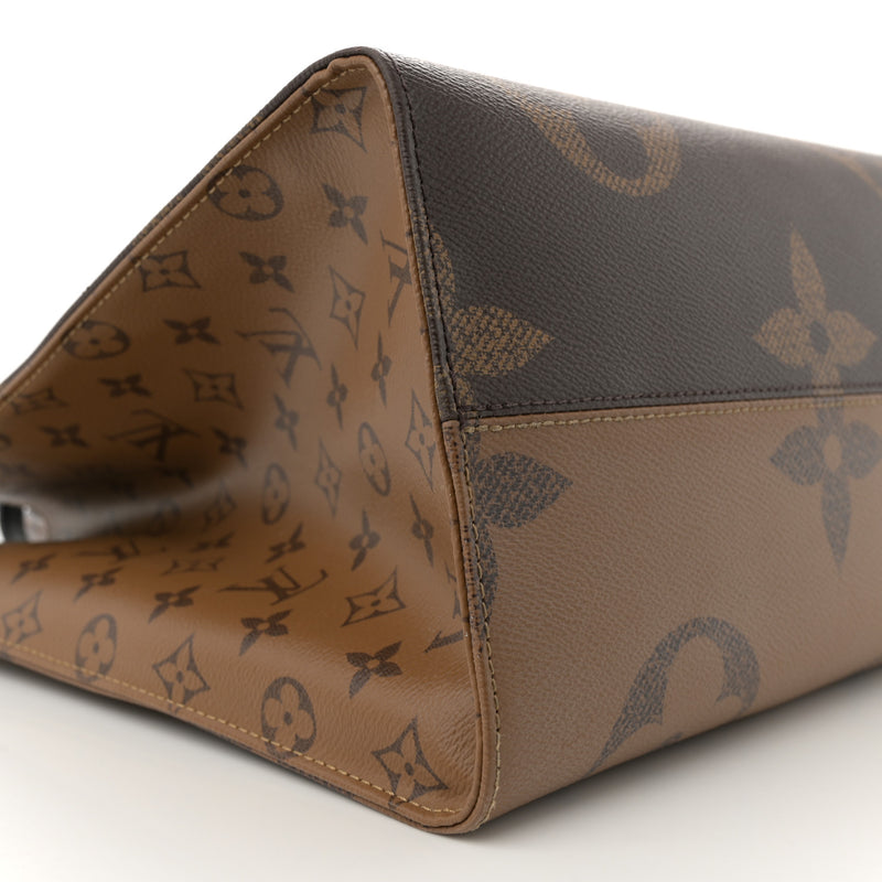 Louis Vuitton Reverse Giant Onthego Gm
