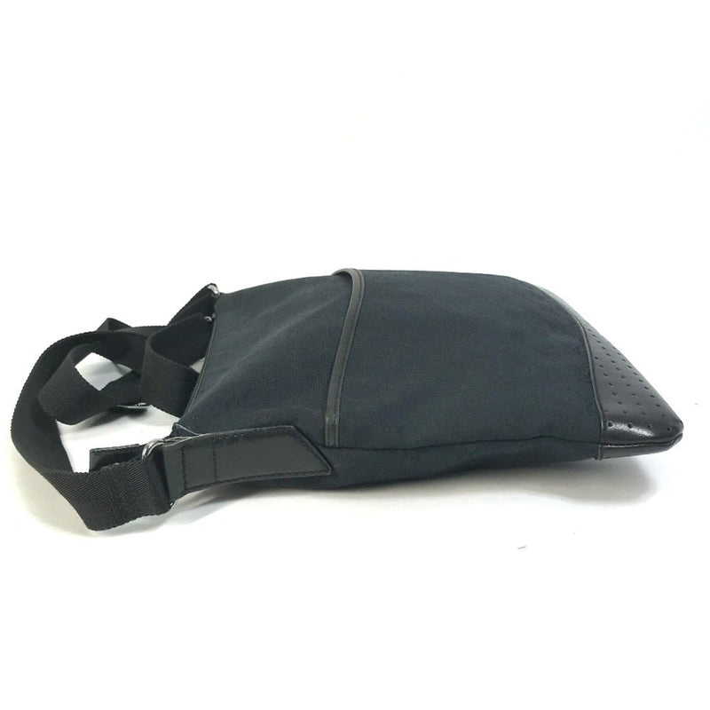Zip Messenger Bag Gg Canvas With