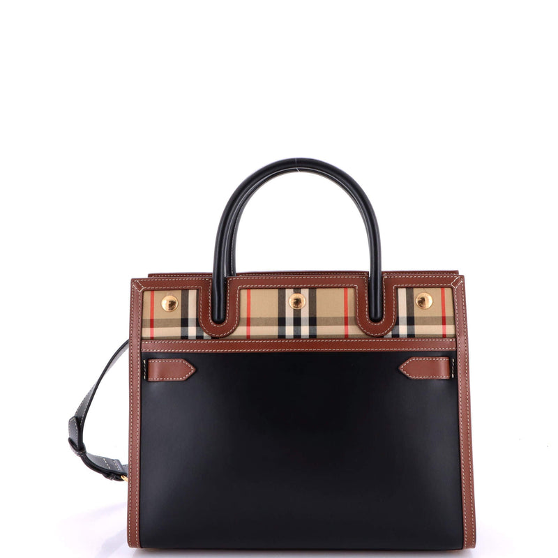 Title Two Handle Tote Leather With