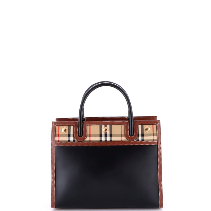 Title Two Handle Tote Leather With
