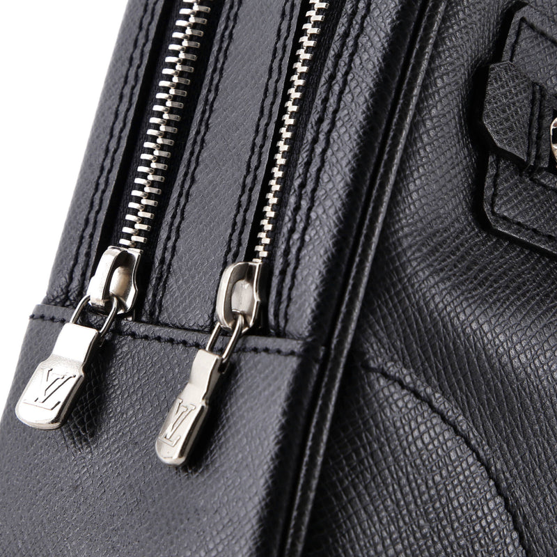Neo Pavel Handbag Taiga Leather