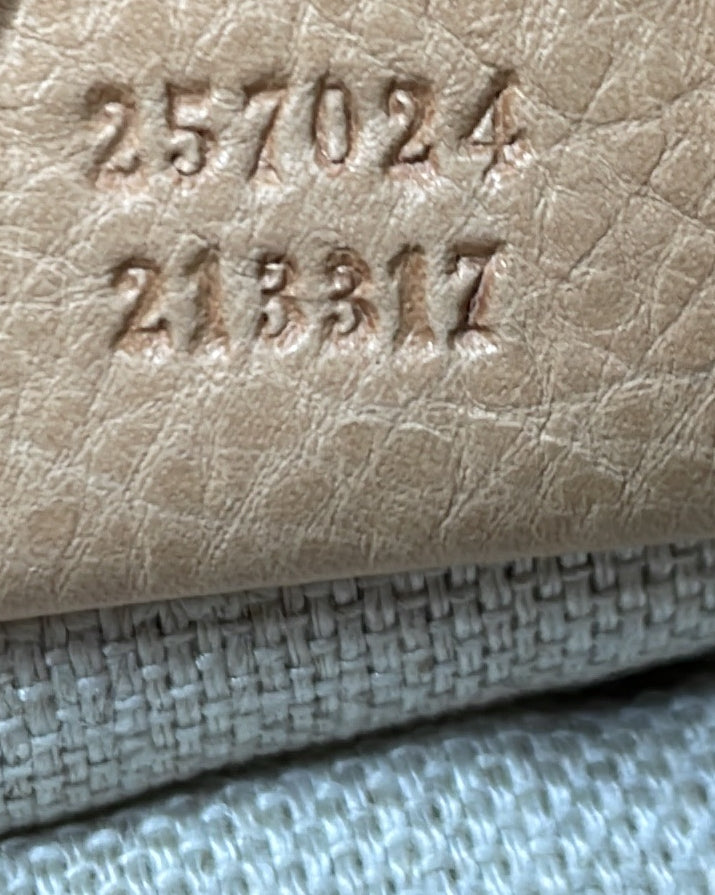 Marrakech Messenger Bag Gg Canvas Medium