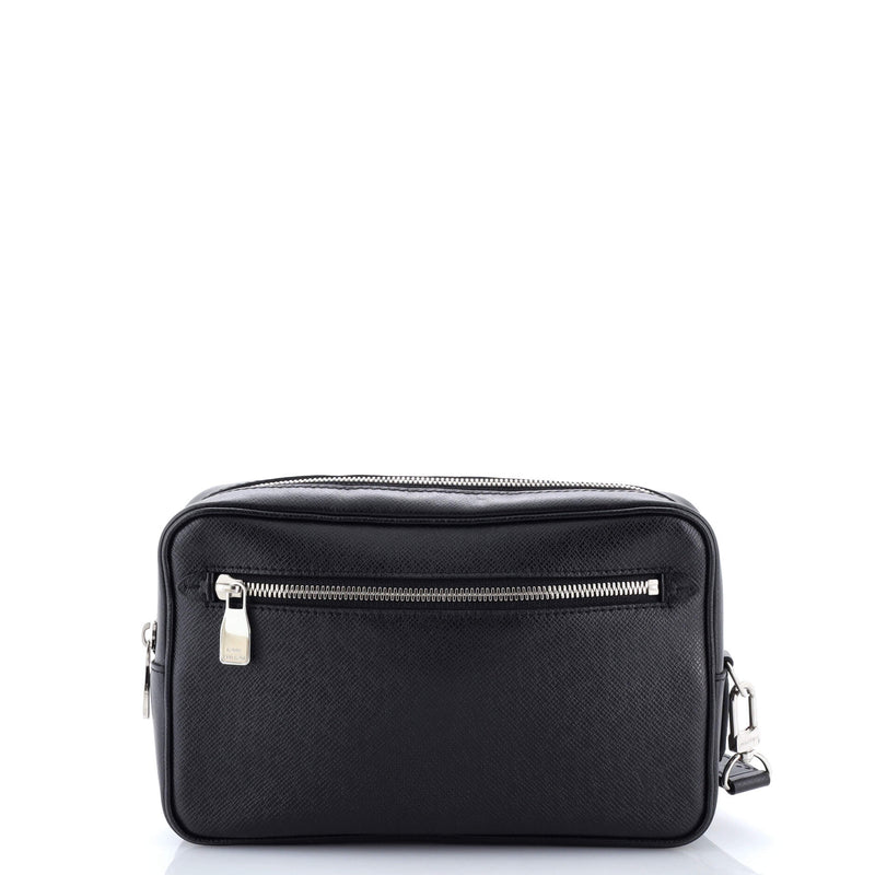 Kasai Clutch Taiga Leather