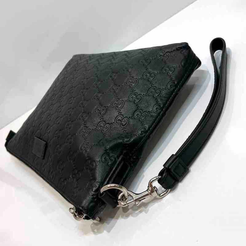 Signature Soft Wristlet Guccissima