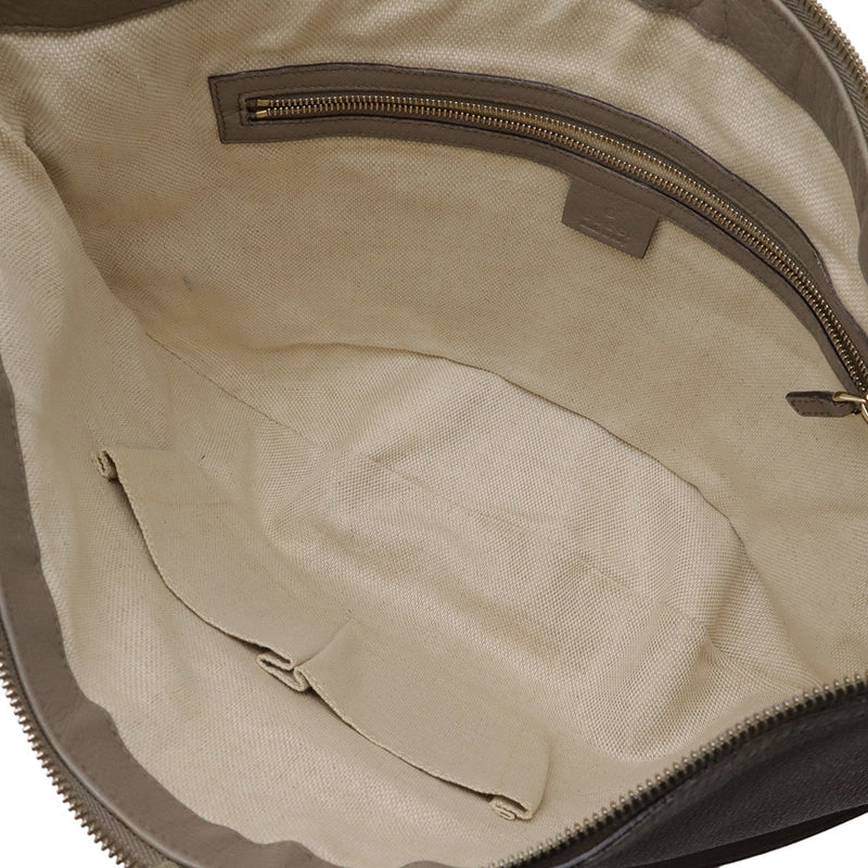 Soho Messenger Bag Leather Medium