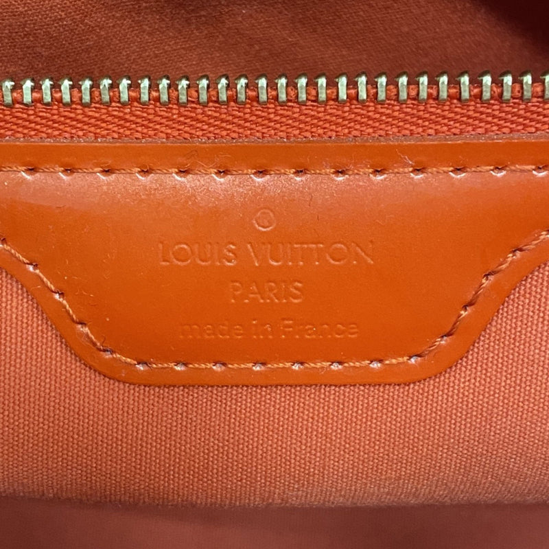 Wilshire Handbag Vernis Pm