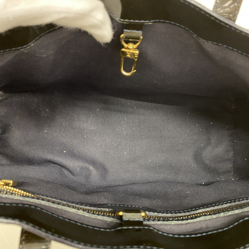 Wilshire Handbag Vernis Pm