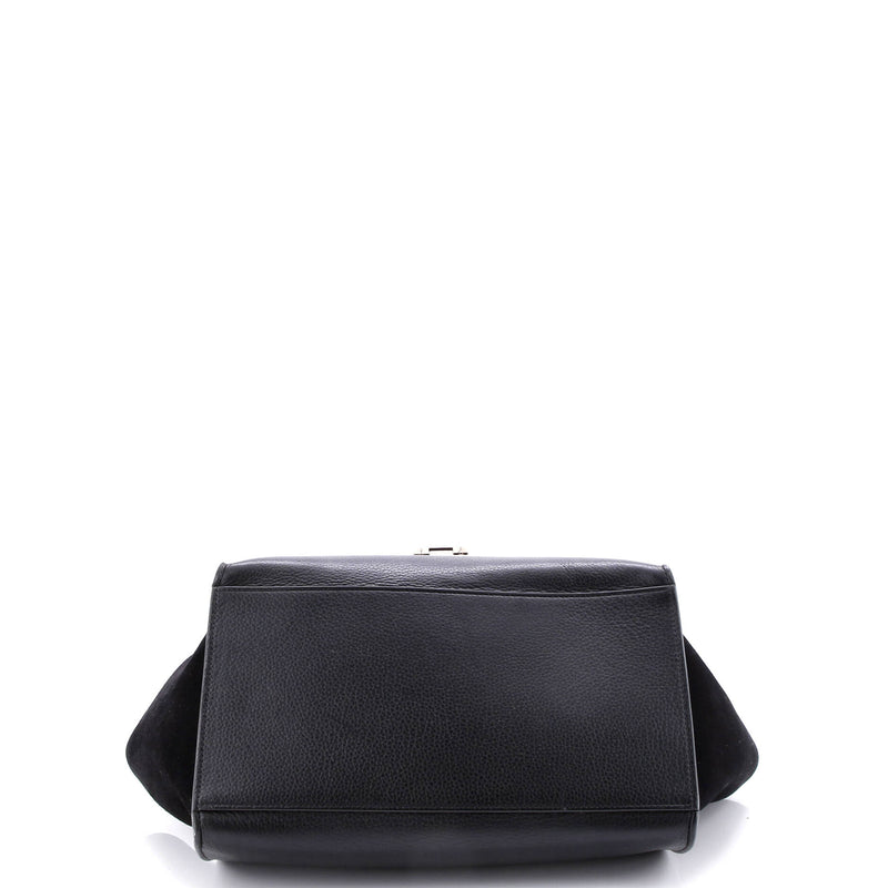 Trapeze Bag Leather Small