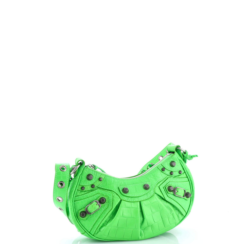 Le Cagole Giant Studs Shoulder Bag