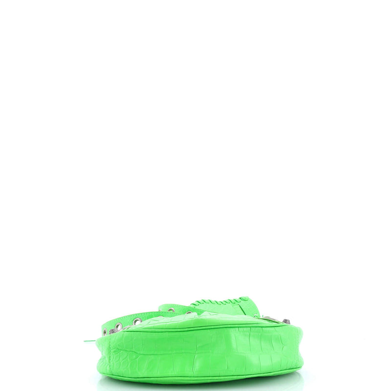 Le Cagole Giant Studs Shoulder Bag