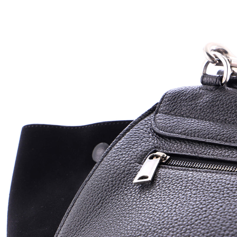 Trapeze Bag Leather Medium