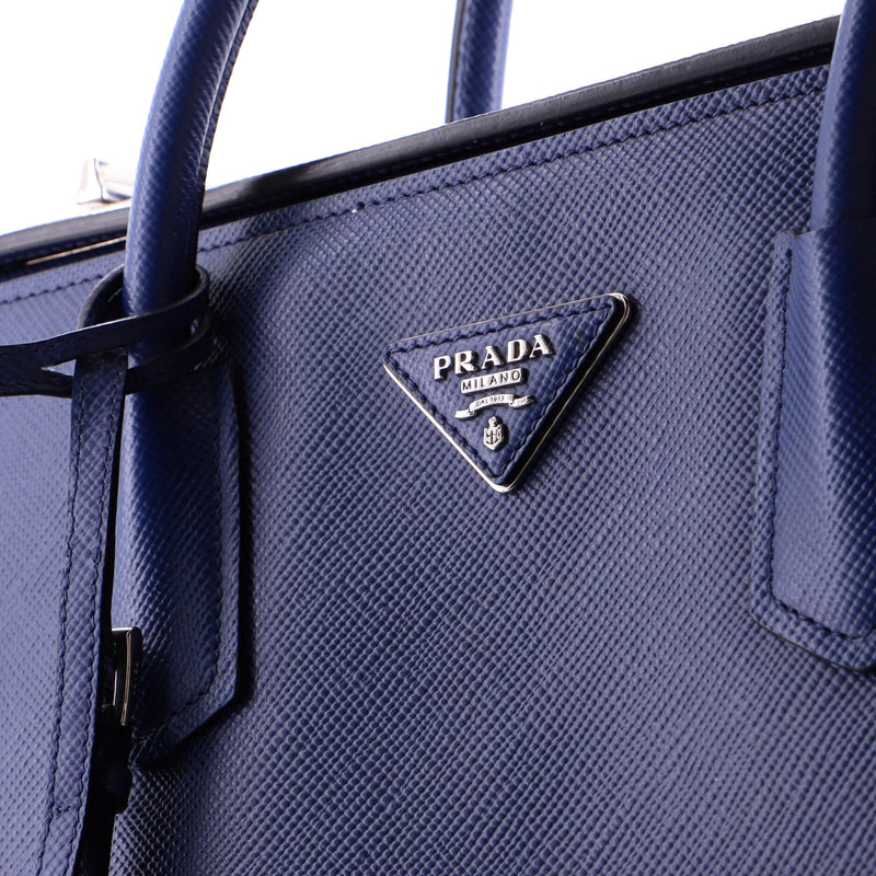 Turnlock Cuir Twin Tote Saffiano Leather
