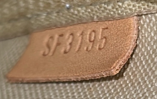 Pochette Accessoires Limited Edition