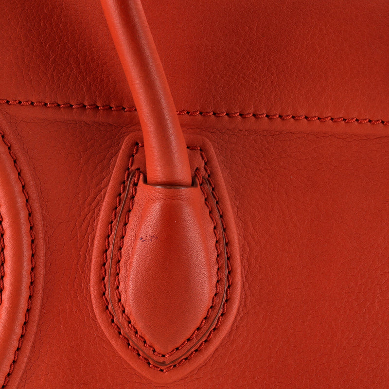 Phantom Bag Grainy Leather Medium