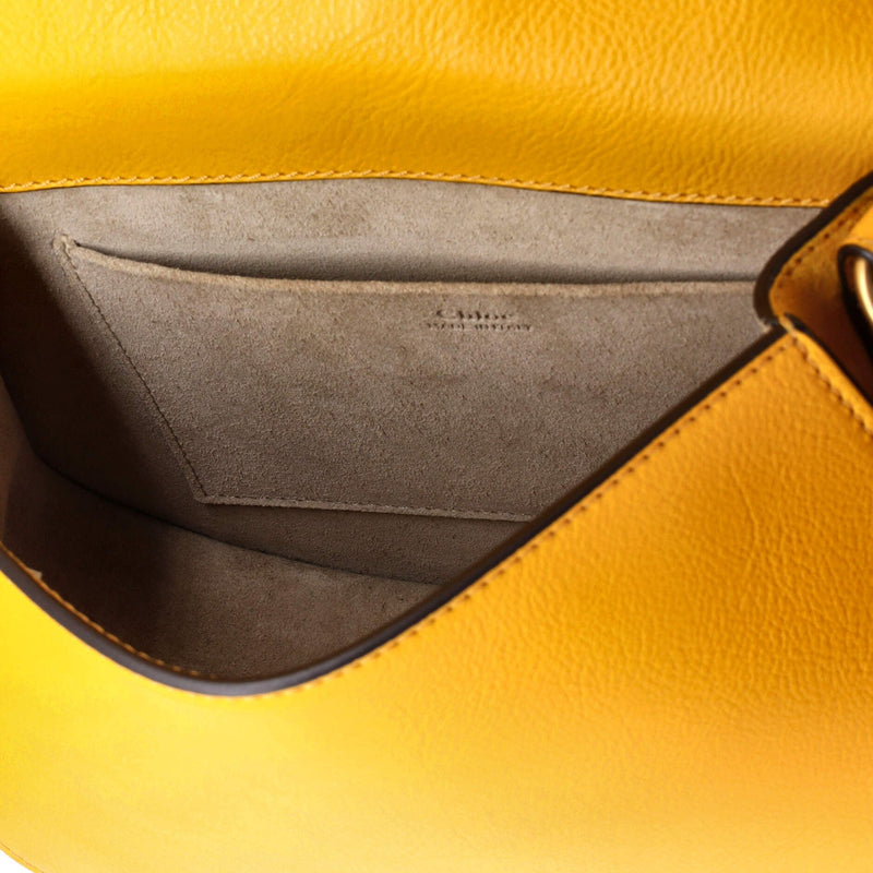 Nile Crossbody Bag Leather Medium