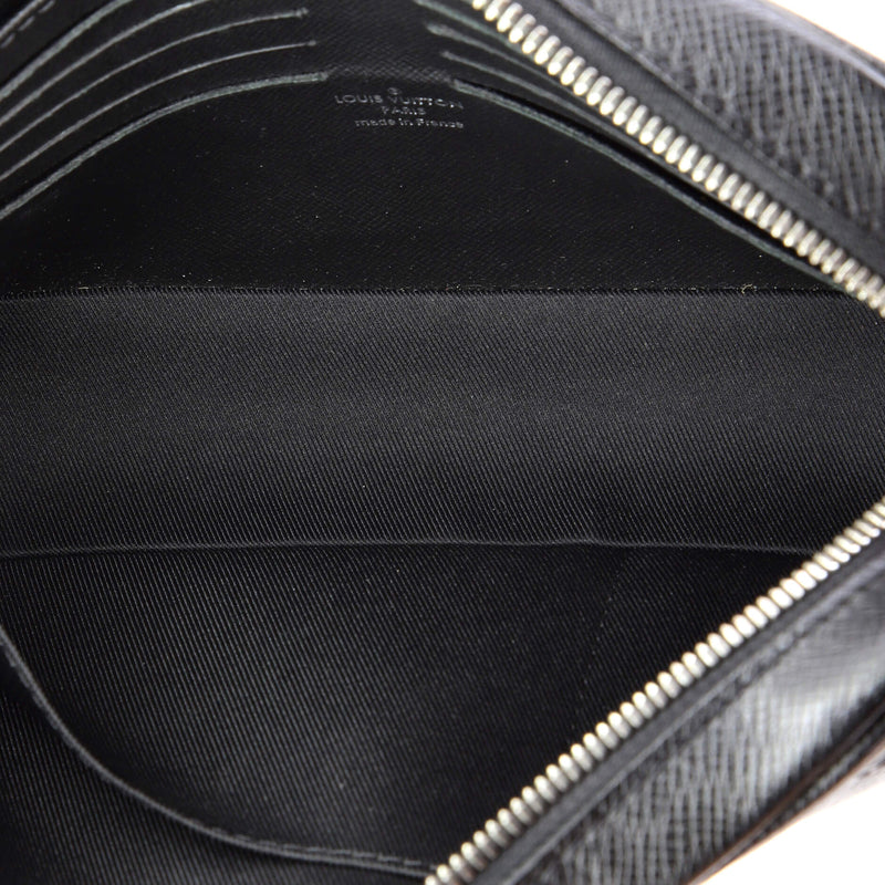 Kasai Clutch Taiga Leather